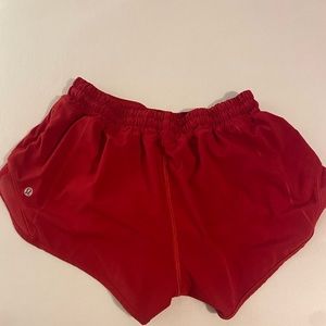 lululemon hotty hot shorts 2.5 inseam size 8